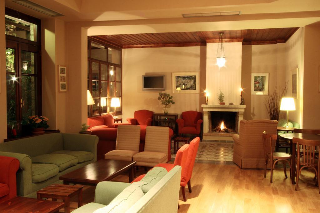 Hotel Papanastasiou Eláti 外观 照片
