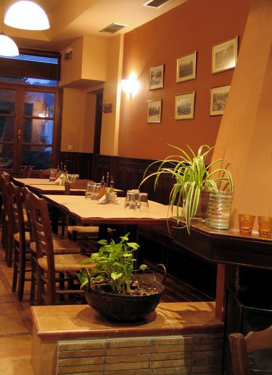 Hotel Papanastasiou Eláti 外观 照片